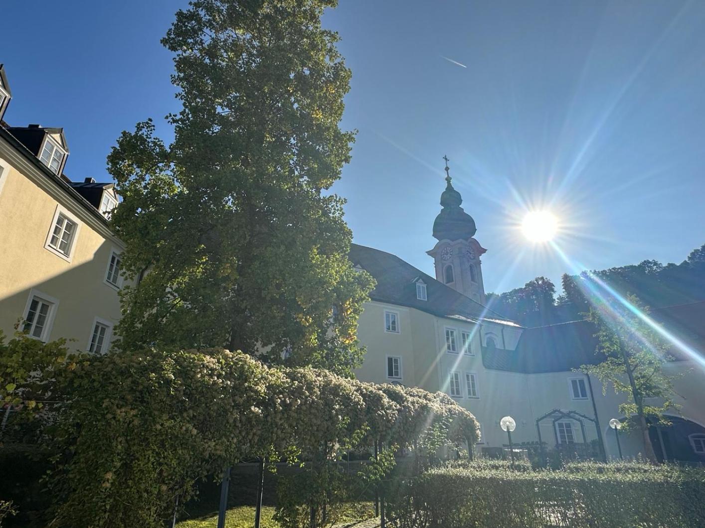 Haus Der Begegnung Heilig Geist Hotel บวร์กเฮาเซิน ภายนอก รูปภาพ