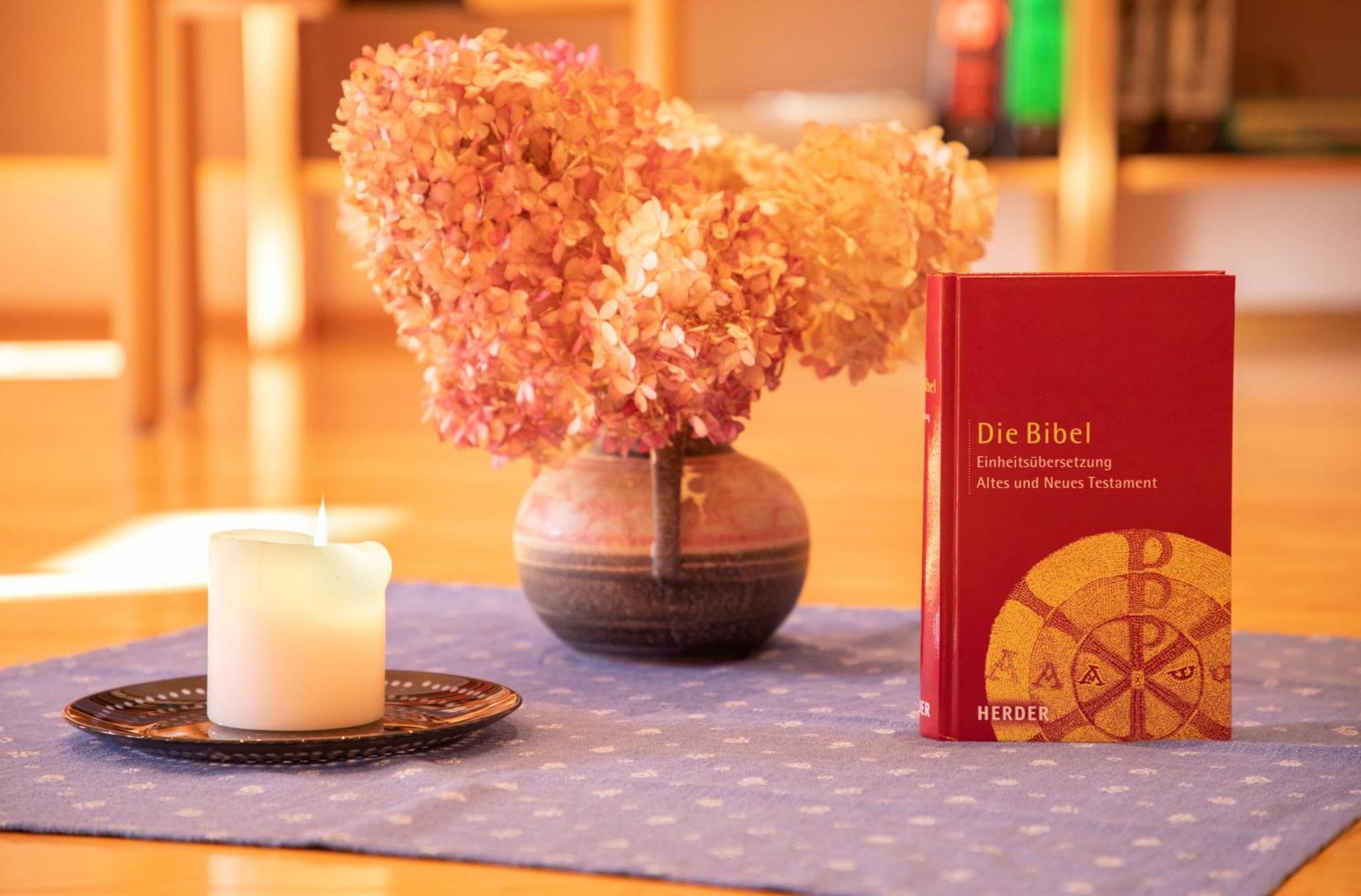 Haus Der Begegnung Heilig Geist Hotel บวร์กเฮาเซิน ภายนอก รูปภาพ